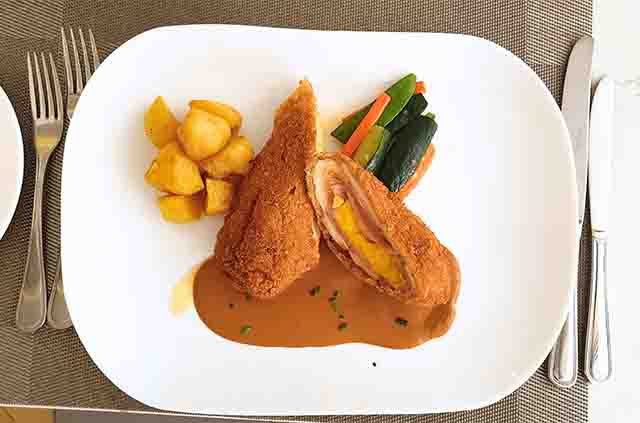 Chicken-Cordon-Bleu-Chefs-Signature